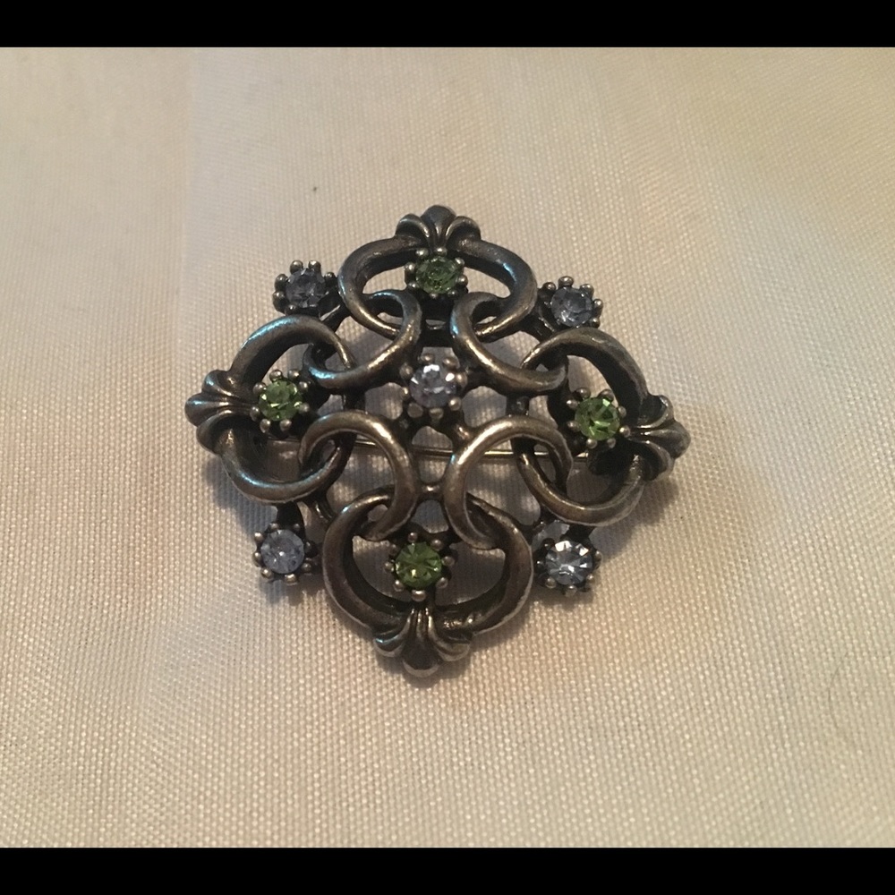 🛑🛑🛑CURRENTLY NOT FOR SALE🛑🛑🛑 Beautiful Antique Brooch